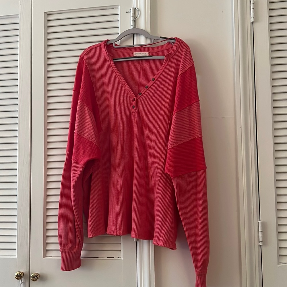 Free People We The Free Hot Pink Waffle Top EUC XL 🩷